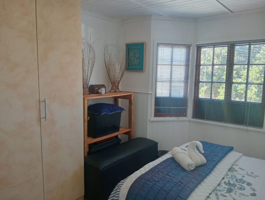 3 Bedroom Property for Sale in Wavecrest Eastern Cape